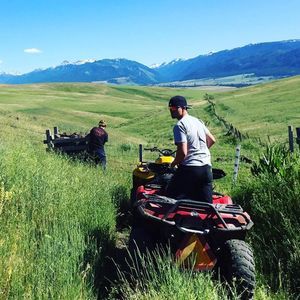 Meet your Posher, Brady